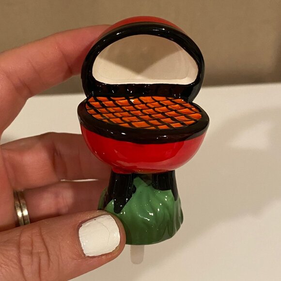 Nora Fleming Mini "Hot Stuff" Summer BBQ Grill Ceramic Insert 3"